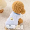 Gilet in pile celeste per cuccioli con una simpatica toppa a forma di ape ricamata - XS / Stile Ape / Blu