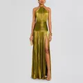 Elegantes goldfarbenes metallisches Plissee-Maxikleid mit Neckholder und hohem Schlitz - S / Kleid (8155) / Gold