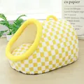 Lit de niche portable pour animaux jaune et blanc à carreaux avec poignée pour chats - Mini (38x28x20cm) / Style Damier / Jaune