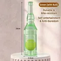 Jouet en caoutchouc vert en forme de bouteille de bière avec balle de tennis à l'intérieur - Petite Taille avec Balle de Tennis / Vert