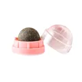 Natürliches Katzenminze-Ballspielzeug mit rosa Basis und transparenter Abdeckung - Klassischer Katzenminze Wandball - Rosa