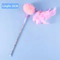 Bacchetta interattiva per gatti con piume rosa, perle colorate e campanellini, 33cm - Stile con Frange Rosa
