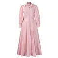 Elegante vestido largo rosa de manga larga con cuello camisero y falda con pliegues - S / Vestidos / Rosa