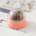 Interaktives rosa Katzenminze-Ball-Spielzeug für Katzen mit transparenter Schutzhaube - Einfarbig / Rosa