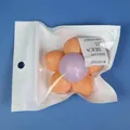 Interaktives blumenförmiges rotierendes Katzenminze-Ball-Spielzeug für Katzen in Orange - Orange