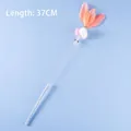 Bacchetta interattiva per gatti con piume, perle e campanellini, lunghezza 37 cm - Stile Nappa Pom Rosa
