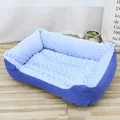 Bequemes weiches blaues Plüsch-Haustierbett mit Noppenstruktur für kleine Hunde und Katzen. - Blau