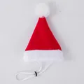 Festliche rot-weiße Plüsch-Weihnachtsmütze für Haustiere mit verstellbarem Riemen. - Einheitsgröße / Weihnachtsmütze / Rot
