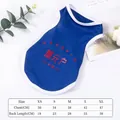 Blaues Sonnenschutz-Hundeshirt mit detaillierter Größentabelle für kleine Tiere - M / Oberteil (Wohlhabendes Muster) / Dunkelblau