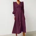 Elegante bordeauxrode satijnen midi-jurk met lantaarnmouwen en knopen - S / Dresses / Bordeauxrood