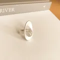 Eleganter minimalistischer hohler ovaler Ring aus Sterlingsilber mit edlem mattem Finish - Hohler Ovaler Stil (6) / Silber