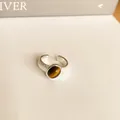 Eleganter silberner strukturierter offener Ring mit braunem Edelstein - Tigerauge-Stein Eingelegter Stil (15)