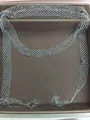 Elegante hohle Silberperlenkette mit blauen Kristallen und feinen Perlenquasten - Hohlkreis Pulloverkette (HN13862) / Silber mit Lila