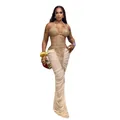 Elegantes Pailletten-Abendkleid mit Neckholder, Mesh-Einsatz und gerafftem hohem Schlitz - S / Kleider / Aprikose