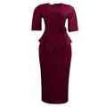 Elegante vestido midi bordeaux con peplum, detalle de flor 3D y manga corta ajustada. - S / Vestidos / Burdeos