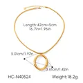 Vista dettagliata della collana con pendente ovale placcata in oro 18 carati - Stile Anello Ovale Cavo (XZ-N40524)