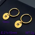 Gold-plated stainless steel hoop earrings with letter H round pendant charm - Initial H Disc Style (KE96687-Z) / Gold