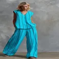 Franse minimalistische turquoise blauwe verticaal gestreepte katoen linnen tweedelige set - S / Boven- En Onderstuk / Meerblauw