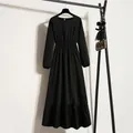 Elegantes schwarzes langärmeliges Chiffon-Midikleid mit hoher Taille und Volant-Detail - S / Kleider / Einfarbig Schwarz (22号)