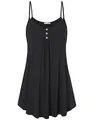 Vue de face de la robe plissée noire sans manches avec boutons en bois au décolleté - S / Robes / Noir