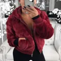 Veste à capuche douillette en fausse fourrure bordeaux avec zip - 3XL / Hauts / Bordeaux