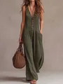 Olivgrüner böhmischer Jumpsuit mit V-Ausschnitt, weitem Bein und Knopfleiste - S / Kleider / Armeegrün