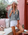 Camisa informal gris de algodón y lino con manga larga y pantalones vaqueros. - 5XL / Tops / Gris