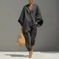 Elegante conjunto gris carbón con mangas de murciélago y cuello en V para el verano - XS / Top Y Pantalón / Gris oscuro