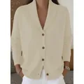 Cardigan in maglia vestibilità morbida con collo a scialle e bottoni in beige - Albicocca