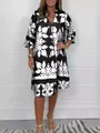 Elegantes herbstliches Kleid mit V-Ausschnitt und schwarz-weißem Blumenmuster, 3/4 Ärmel - S / Kleider / Schwarz Mit Weißen Blumen