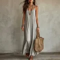Vestido largo bohemio gris relajado con tirantes finos para vacaciones en la playa - S / Vestidos / Gris