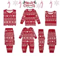 Detail van de feestelijke rood-witte Fair Isle kerst pyjamaset voor het hele gezin - Papa S / Boven- En Onderstuk