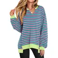 Oversized gestreepte dames sweatshirt met V-hals in roze en groen met limoengroene bies - S / Rozerood Gestreept