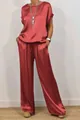 Elegant rood satijnen tweedelig pak met losse top met korte mouwen en wijde broek - Boven- En Onderstuk / XS / Rood