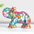Elegante figura de elefante de resina y piedras de cristal natural para escritorio - Concha de Colores
