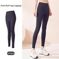 Leggings da yoga a vita alta effetto nudo in viola melanzana scuro per lo fitness - Taglia S / Pantaloni e gonne / Viola Melanzana