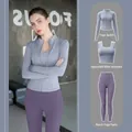 Completo yoga da donna in 3 pezzi con giacca grigia, reggiseno e leggings viola. - Taglia S / Set / Blu Lago Grigio + Prugna