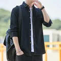 Camicia da uomo in denim di cotone slim fit a maniche lunghe in stile retrò giapponese blu scuro - Taglia S / Top / Nero