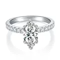 Detalle de anillo moissanite marquise 2ct con banda pavé en plata 925. - Talla US 6 / Estilo 4ct (Personalizado) / 4 Quilates Plateado