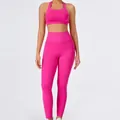 Ensemble de yoga respirant pour femmes avec brassière de sport et legging en rose vif - S / Haut Et Bas / Soutien-gorge de sport + Leggings / Rouge de Roselle