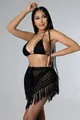 Un set due pezzi in crochet nero fatto a mano con gonna a frange per la spiaggia - Taglia S / Top E Pantaloni / Nero