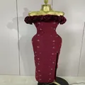 Elegante abito da festa bordeaux con spalle scoperte, applicazioni floreali e perle - Taglia S / Vestiti / Borgogna