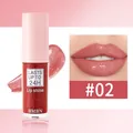 Detail view of BMBN shimmer lip shine in shade #02 for high gloss glitter lips - #02 Shimmer Coral