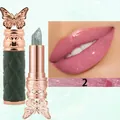 Labial QICIY mariposa cambia color tono 2 con acabado de brillo radiante y nutritivo. - Paquete de 3.5g / Verde (Q1121)