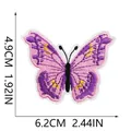 Vista dettagliata della toppa ricamata a farfalla rosa con dimensioni 6,2 cm x 4,9 cm. - Ricamo Farfalla Spesso Rosa Viola Giallo (C19HD-11-43) / 6.2x4.9cm / Rosa Viola Giallo