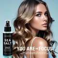 Spray capillaire au sel de mer pour boucles texturées avec liquide bleu hydratant - 100ml