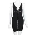Vestido bandage ajustado negro sin mangas con adornos de lentejuelas y cuello en V - XS / Vestidos / Estilo de Lentejuelas Negras