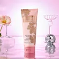 VENTI SWEET Niacinamide and Vitamin C brightening fragrance body lotion in a pink tube - 226g / Coral Pink