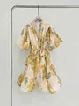 Vestido con estampado floral, cuello en V, mangas farol y adornos de cuentas - S / Vestidos / Amarillo