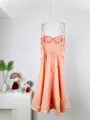 Robe élégante en soie et lin saumon avec de délicates décorations de pétales en 3D - S / Robes / Rose